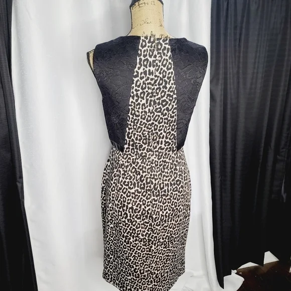 Karl Lagerfeld Paris Mob Wife Leopard Black Lace Dress size 6 - Picture 2 of 10